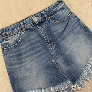 Free People Skirt‎ Women's 30 Distressed Bailey Blue Frayed Hem Mini Boho Denim